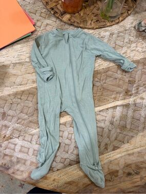 Kyte baby Sage Zip-Front Baby One-Piece